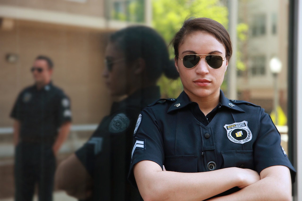 WHY SECURITY GUARD COMPANIES SHOULD ADD MOBILE SURVEILLANCE